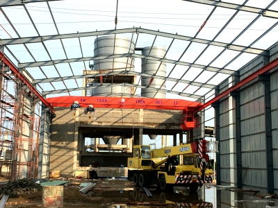 Cầu trục cabin điều khiển